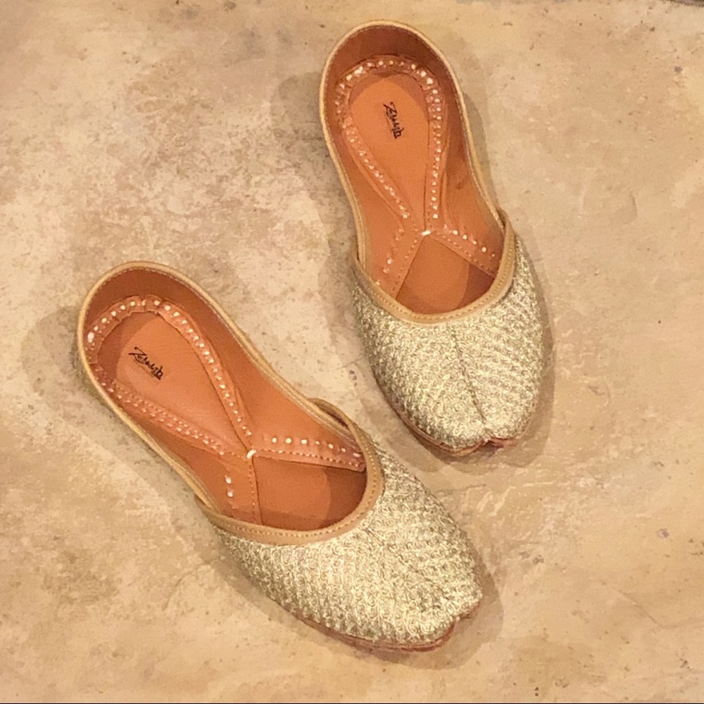 Zebidah Metallic Gold Thread Leather Flats